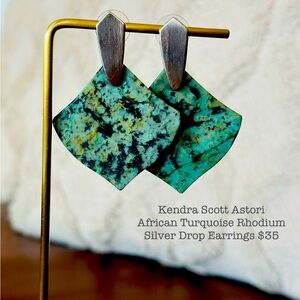 Kendra Scott earrings $35